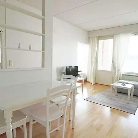 Ada & Alex - Felix Apartment